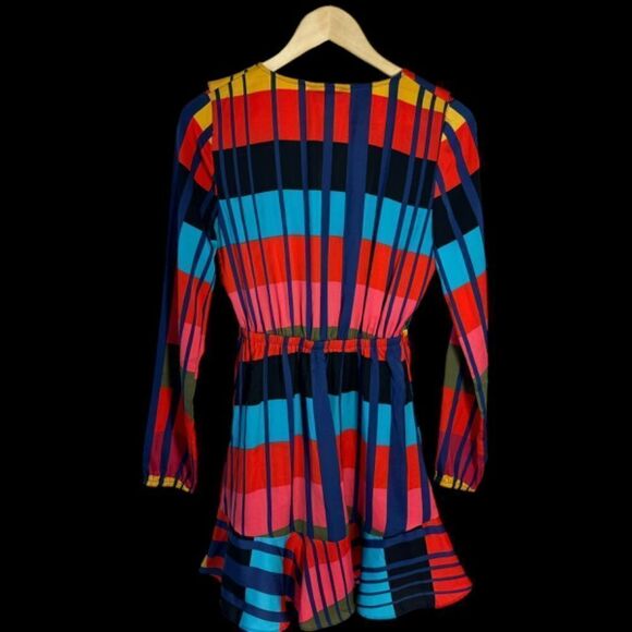 Express Color Block Ruffle Neckline Mini Dress Sz XS - Picture 3 of 8